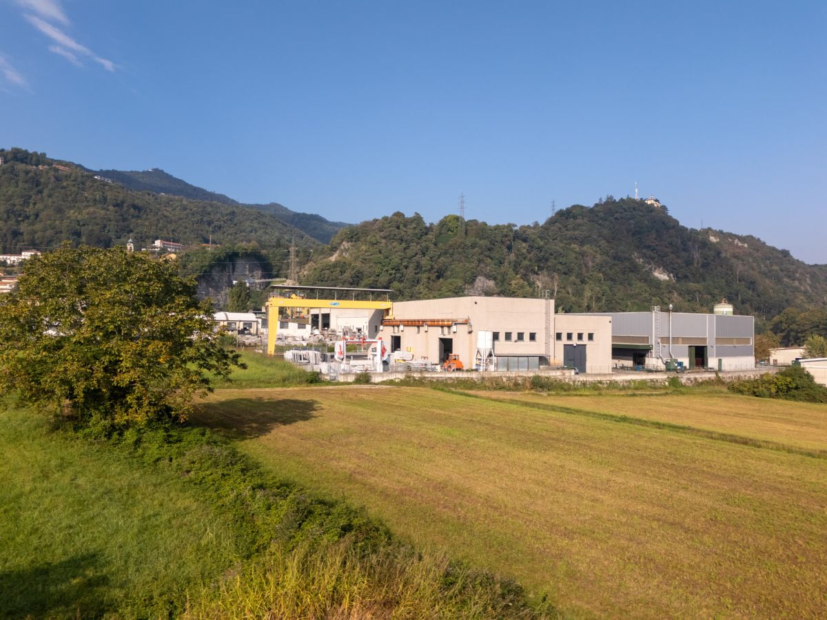 La sede di Adda Graniti ad Airuno